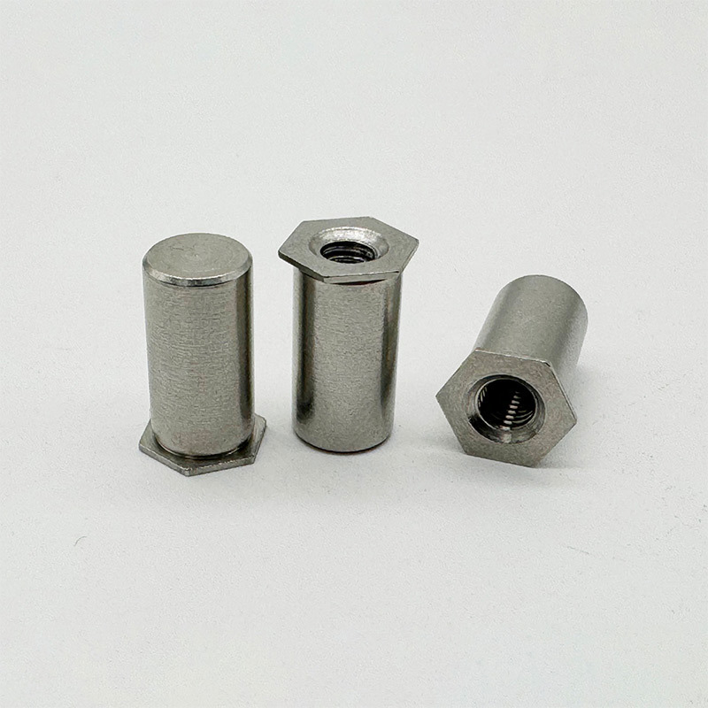 Colonne d'écrou de rivet en acier en acier en carbone