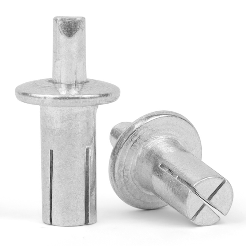 Rivet pénétrant du noyau de fusion matériel
