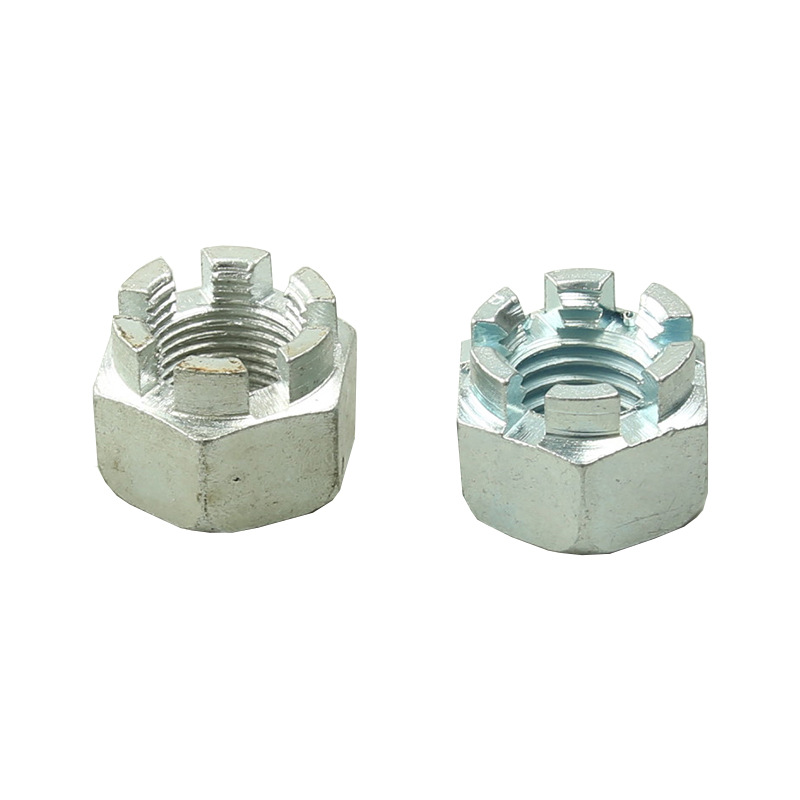 Écrou de couronne verrouillant positivement avec fente