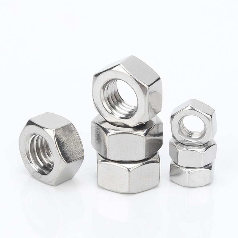 Noix hexagonnes chanfreinées simples